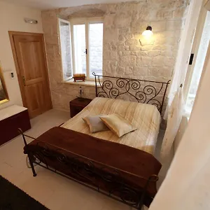 Apartament Tragurium & Salona, Trogir